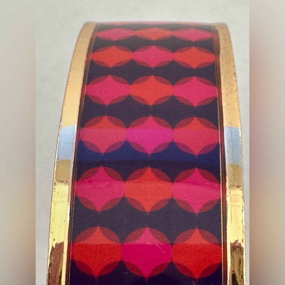 Avon Signature Pink And Purple Goldtone “Joyful Beautiful Bangle” - Picture 15 of 15